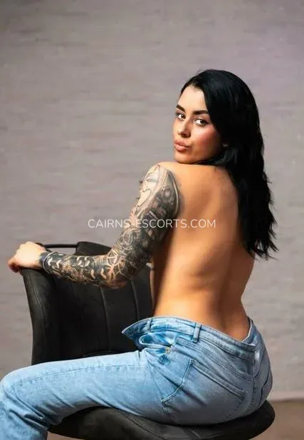 Cairns escorts Milena — 4