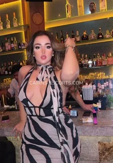 Cairns escorts Berit — 9