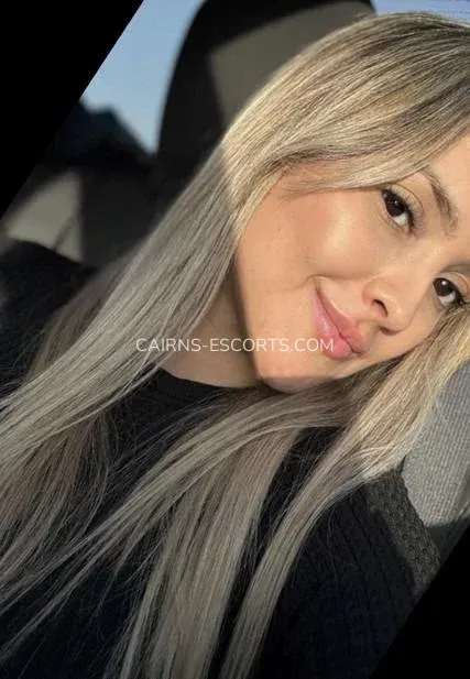 Cairns escorts Chloe — 6