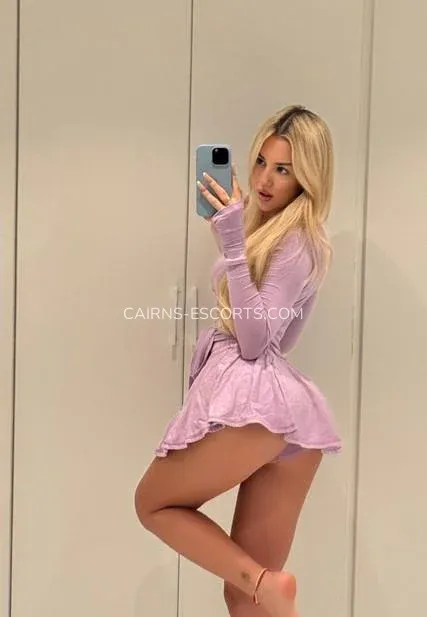 Cairns escorts Jenny — 10