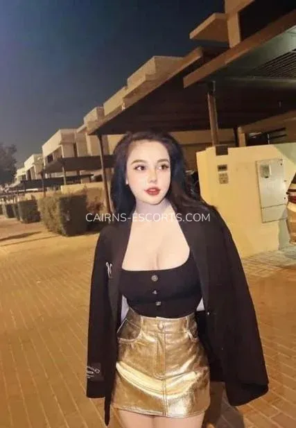 Cairns escorts Ellen — 5