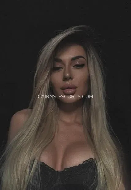 Cairns escorts Felicia — 5