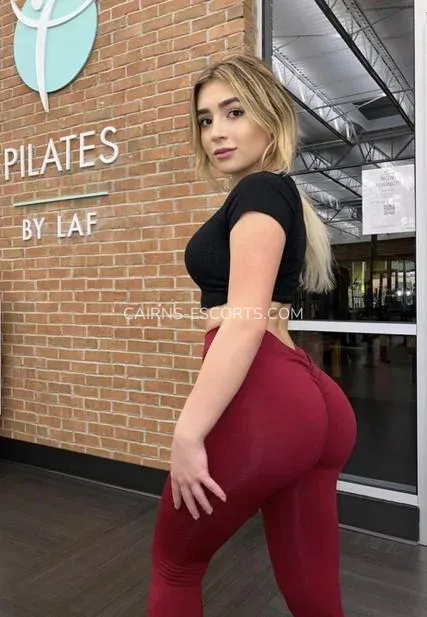 Cairns escorts Gianna — 3