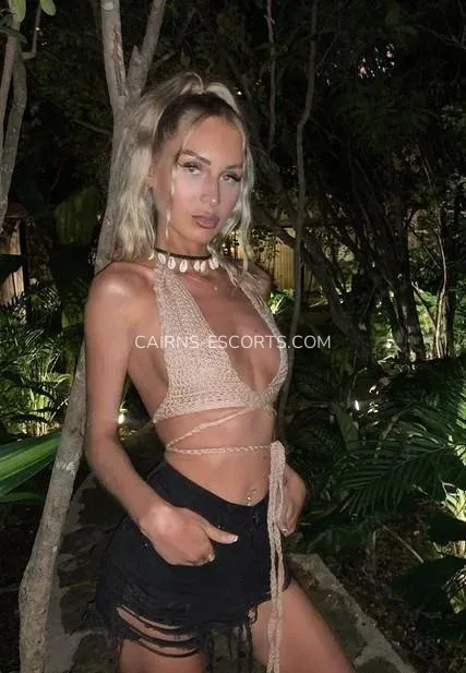 Cairns escorts Simona — 3