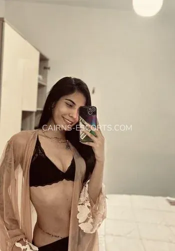 Cairns escorts Lilly — 3
