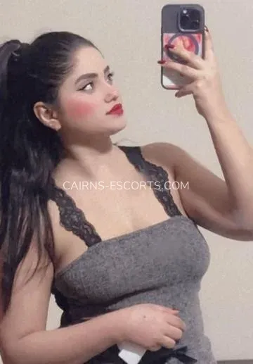 Cairns escorts Karolina — 1