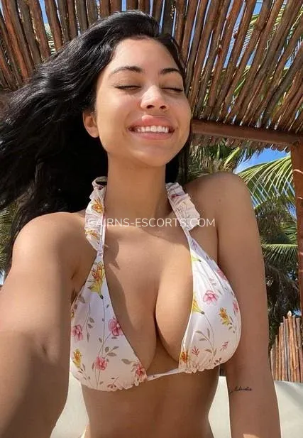 Cairns escorts Britt — 3