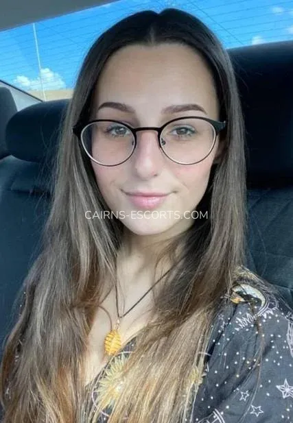 Cairns escorts Jadyn — 1