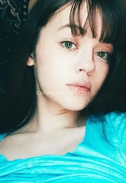 Cairns escorts Natalie — 4