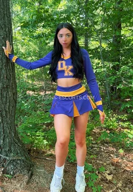 Cairns escorts Agneta — 6