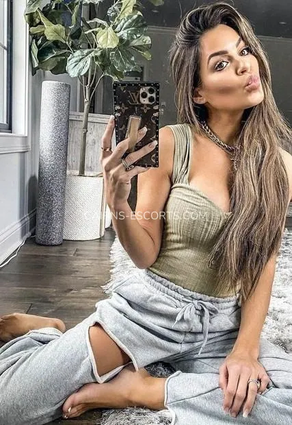 Cairns escorts Delaney — 2