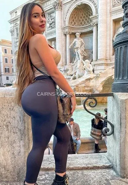 Cairns escorts Jocelyn — 8