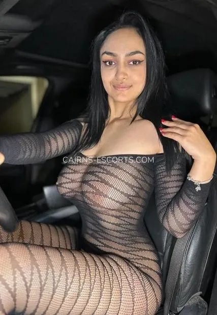 Cairns escorts Emma — 2