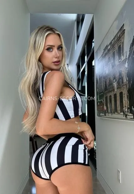 Cairns escorts Amaya — 2