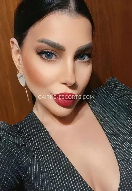 Cairns escorts Anna — 5