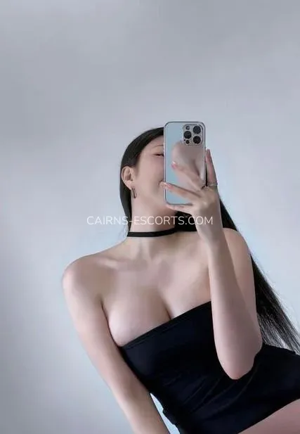 Cairns escorts Briana — 6