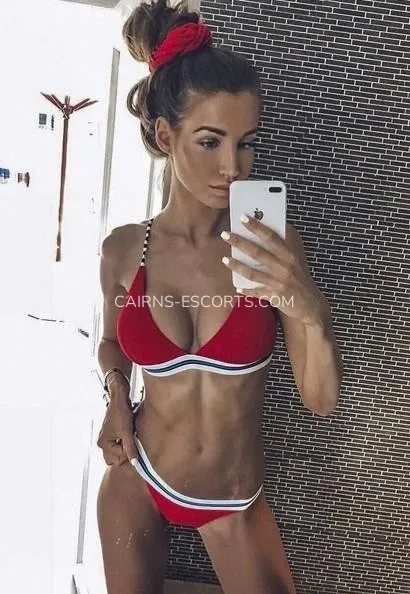 Cairns escorts Elise — 2