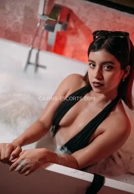 Cairns escorts Alexia — 6