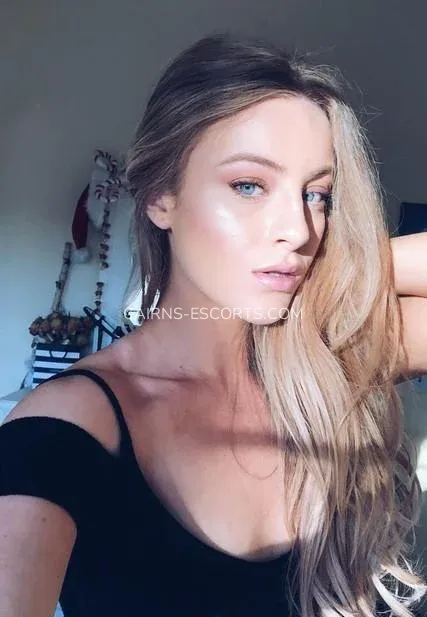 Cairns escorts Elisabeth — 3