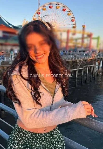Cairns escorts Katarina — 1