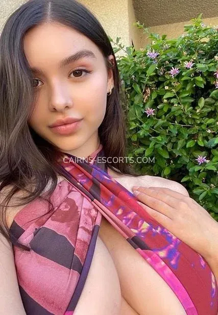 Cairns escorts Helen — 3