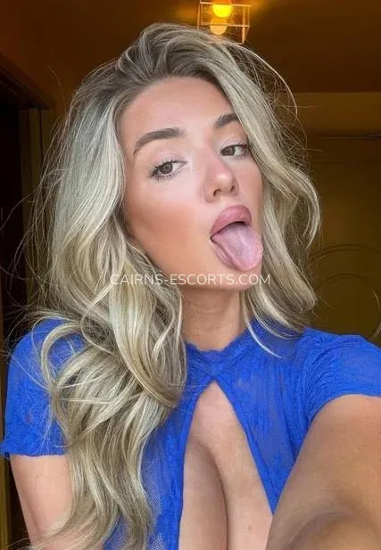 Cairns escorts Sophia — 3