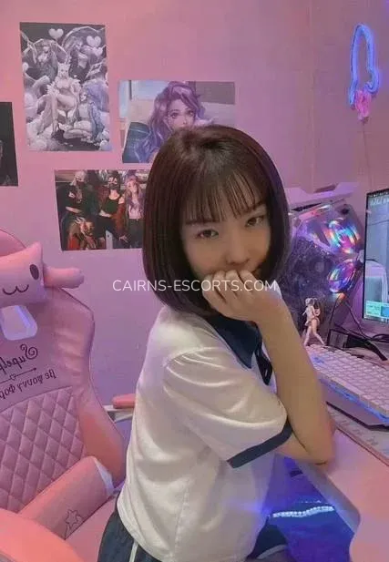 Cairns escorts Morgan — 3