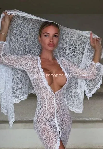 Cairns escorts Keira — 5