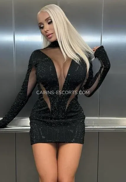 Cairns escorts Siv — 5