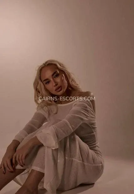 Cairns escorts Flora — 5