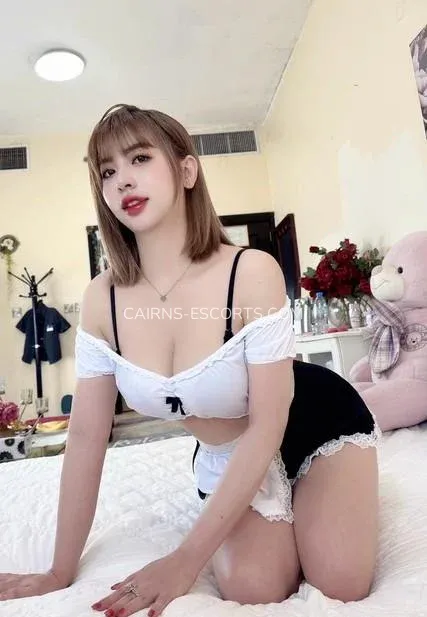 Cairns escorts Constanza — 1