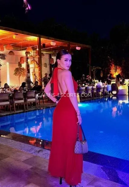 Cairns escorts Camilla — 5