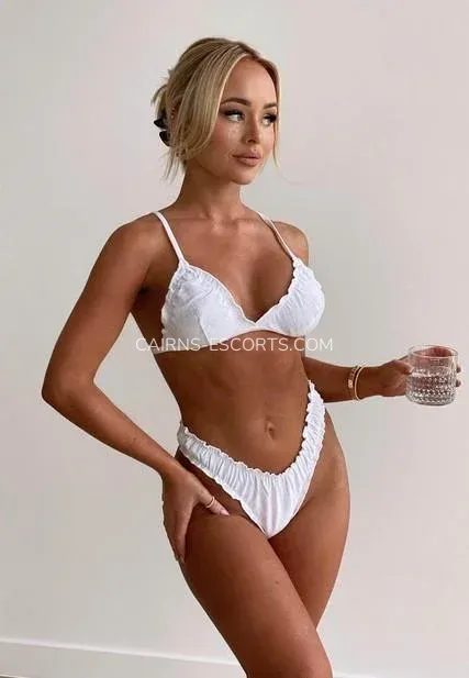 Cairns escorts Lovisa — 4