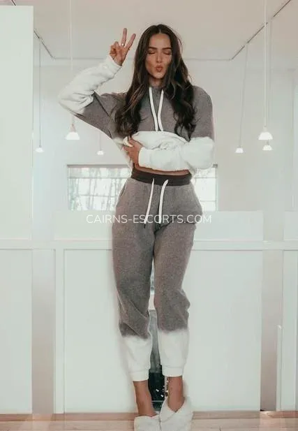 Cairns escorts Gun — 4