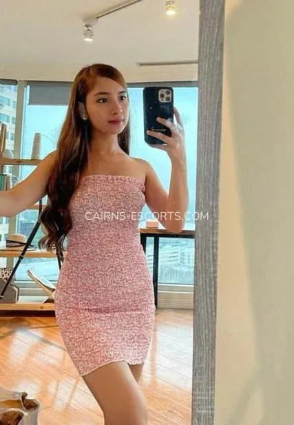 Cairns escorts Caroline — 5