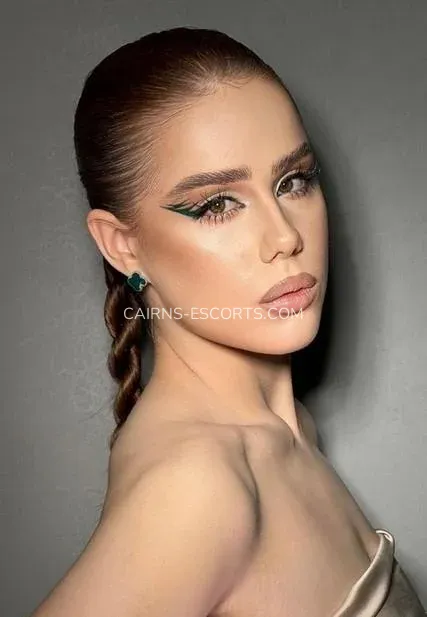 Cairns escorts Laila — 4