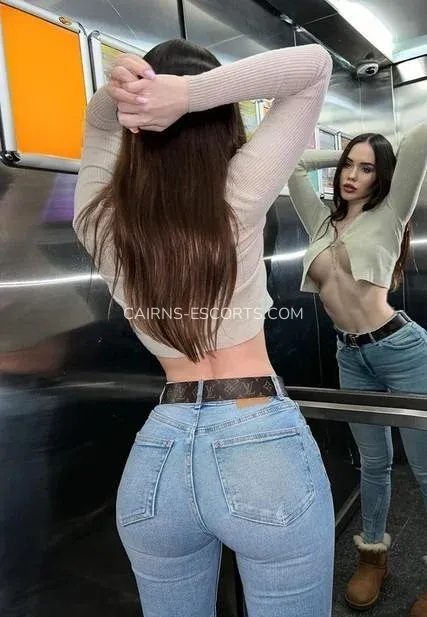 Cairns escorts Karen — 5