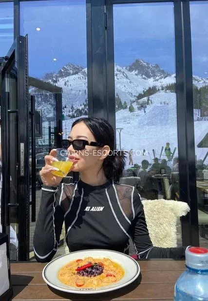 Cairns escorts Kiara — 6