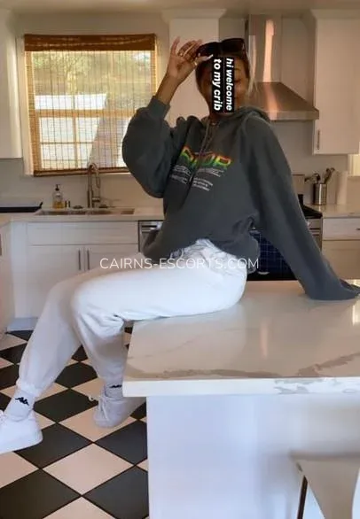 Cairns escorts Therese — 3