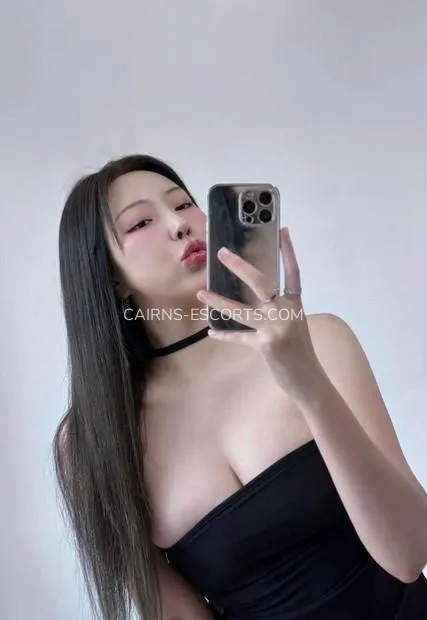 Cairns escorts Briana — 2