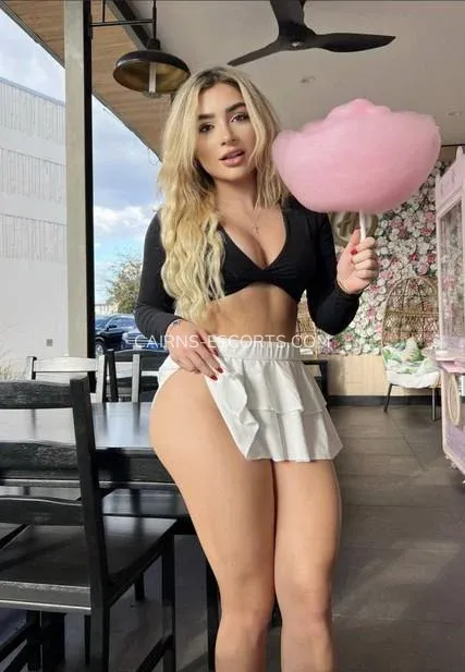 Cairns escorts Gianna — 4
