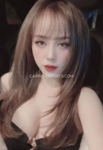 Cairns escorts Ellen — 2