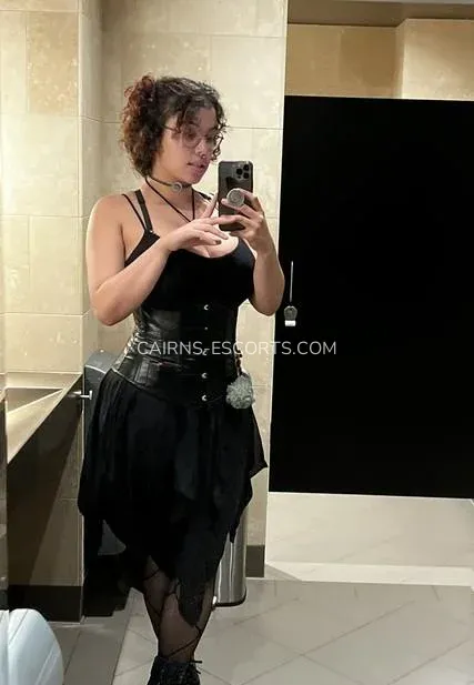 Cairns escorts Jocelyn — 7