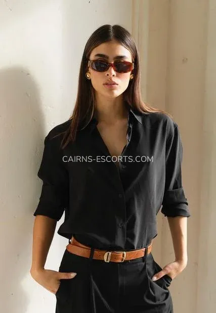 Cairns escorts Elsa — 1