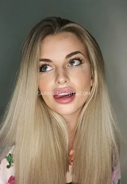 Cairns escorts Sophie — 4