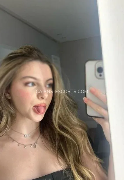 Cairns escorts Kristin — 3