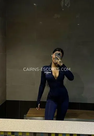 Cairns escorts Ellen — 3