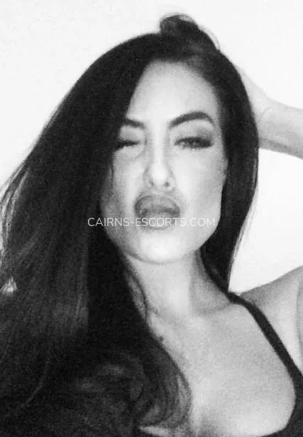 Cairns escorts Erin — 6