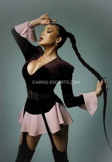 Cairns escorts Perpetua — 7