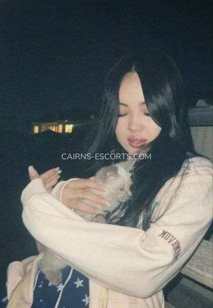 Cairns escorts Makenna — 6